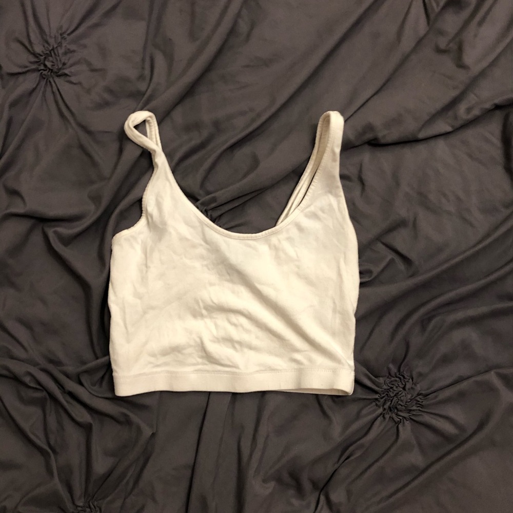 White crop top